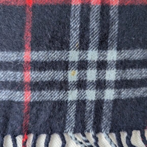 Burberry Designer Cashmere Scarf Blue Unisex – Used – Timeless Cold Weather Wear - Picture 7 of 10
